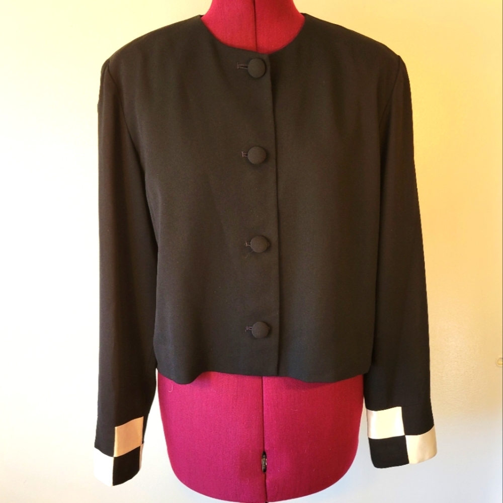 VTG Nicole Moller blazer b/w checkered cuffs
